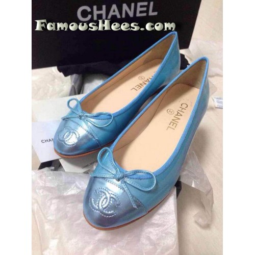 Flat classic leather pearl blue